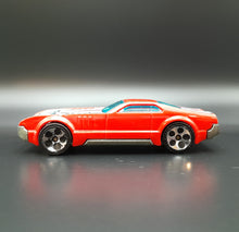 Load image into Gallery viewer, Hot Wheels 2008 CCM Country Club Muscle Red #6 Track Stars
