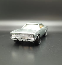 Load image into Gallery viewer, Hot Wheels 2017 &#39;70 Plymouth Roadrunner Grey Fast &amp; Furious 3/8
