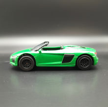 Load image into Gallery viewer, Majorette 2020 Audi R8 Mk2 Green #237 Gift Pack Loose New
