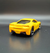 Load image into Gallery viewer, Hot Wheels 2010 Ferrari 458 Italia Yellow #35 HW Premiere
