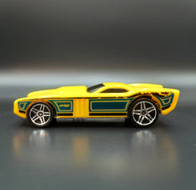 Load image into Gallery viewer, Hot Wheels 2011 The Gov&#39;ner Yellow Trackset Exclusive
