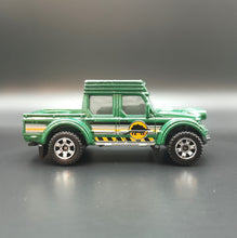 Load image into Gallery viewer, Matchbox 2017 Swamp Raider Dark Green #115 MBX Explorers
