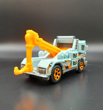 Load image into Gallery viewer, Matchbox 2012 Urban Tow Truck Light Blue #82 MBX Highway 2/10
