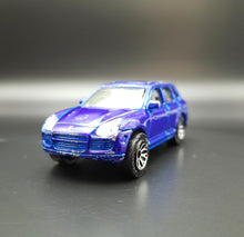 Load image into Gallery viewer, Matchbox 2006 Porsche Cayenne Turbo Blue Showroom Cars 5 Pack Loose
