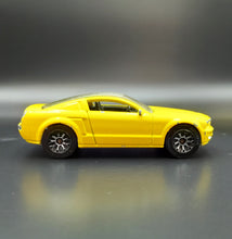 Load image into Gallery viewer, Matchbox 2006 Ford Mustang GT Concept #19 Yellow MBX Metal
