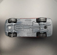 Load image into Gallery viewer, Matchbox 2006 Volvo XC90 Red #60 MBX Metal
