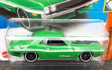 Load image into Gallery viewer, Hot Wheels 2023 &#39;70 Dodge Hemi Challenger Green #123 Muscle Mania 4/10 New
