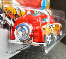 Load image into Gallery viewer, Hot Wheels 2023 Surf &#39;n Turf Red #122 Surf&#39;s Up 5/5 New
