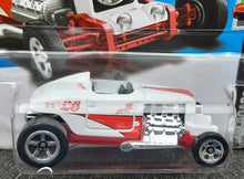 Load image into Gallery viewer, Hot Wheels 2023 Max Steel White #62 HW Roadsters 5/10 New

