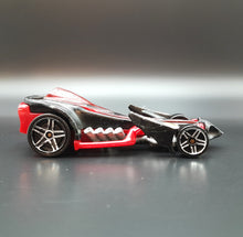 Load image into Gallery viewer, Hot Wheels 2007 Preying Menace #65 Flat Black Street Beasts II 1/4
