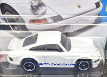 Load image into Gallery viewer, Hot Wheels 2023 Porsche 911 Carrera RS 2.7 White #125 Retro Racers 8/10 New
