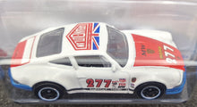 Load image into Gallery viewer, Hot Wheels 2023 &#39;71 Porsche 911 White #126 Retro Racers 9/10 New Long Card
