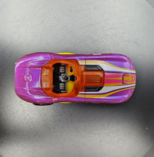 Load image into Gallery viewer, Hot Wheels 2018 RRRoadster Fusia Holiday Racers 5/6
