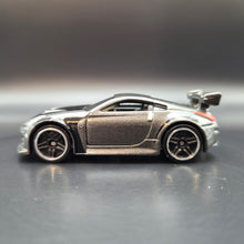 Load image into Gallery viewer, Hot Wheels 2021 Nissan 350Z Grey Fast and Furious 5 Pack Exclusive
