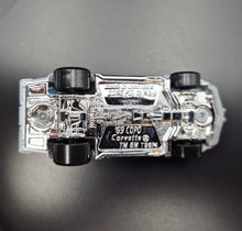 Load image into Gallery viewer, Hot Wheels 2021 &#39;69 COPO Corvette White Corvette 5 Pack loose
