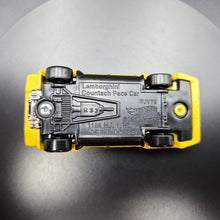 Load image into Gallery viewer, Hot Wheels 2023 Lamborghini Countach Pace Car Yellow Motor Show 5 Pack Exclusive
