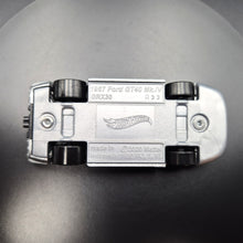 Load image into Gallery viewer, Hot Wheels 2023 1967 Ford GT40 Mk.IV Silver Motor Show 5 Pack Exclusive
