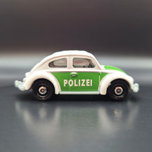 Load image into Gallery viewer, Matchbox 2023 &#39;62 Volkswagen Beetle White Autobahn Express IV 5 Pack Exclusive
