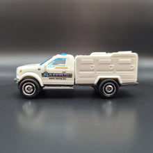 Load image into Gallery viewer, Hot Wheels 2022 &#39;10 Ford Animal Control Truck White MBX Service 5 Pack Exclusive
