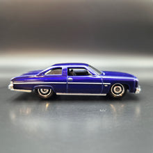 Load image into Gallery viewer, Matchbox 2022 1975 Chevy Caprice Dark Blue Coffee Cruisers III 5 Pack Exclusive
