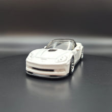 Load image into Gallery viewer, Matchbox 2021 2009 Chevrolet Corvette ZR1 White MBX Exotic 5 Pack Exclusive
