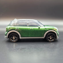 Load image into Gallery viewer, Matchbox 2023 2011 Mini Countryman Dark Green MBX European Highways 5 Pack Loose
