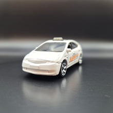 Load image into Gallery viewer, Matchbox 2022 Toyota Prius Taxi White MBX City Drivers 5 Pack Exclusive
