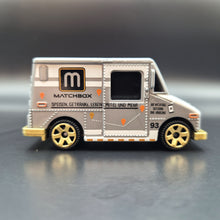 Load image into Gallery viewer, Matchbox 2022 MBX Service Truck Silver MBX City Drivers 5 Pack Exclusive
