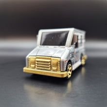 Load image into Gallery viewer, Matchbox 2022 MBX Service Truck Silver MBX City Drivers 5 Pack Exclusive
