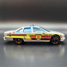 Load image into Gallery viewer, Matchbox 2023 1994 Chevy Caprice Classic Silver MBX City Drivers II 5 Pack Loose

