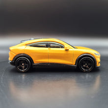 Load image into Gallery viewer, Matchbox 2023 &#39;21 Ford Mustang Mach-E Yellow MBX Electric Drivers II 5 Pack Exclusive
