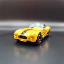 Load image into Gallery viewer, Hot Wheels 2022 Shelby Cobra 427 SC Yellow #152 Retro Racers 9/10
