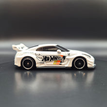 Load image into Gallery viewer, Hot Wheels 2022 LB-Silhouette Works GT Nissan 35GT-RR Ver2 White #154 HW Dream Garage 5/5
