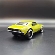 Load image into Gallery viewer, Hot Wheels 2022 &#39;67 Camaro Green Multipack Exclusive
