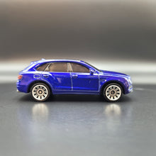 Load image into Gallery viewer, Matchbox 2021 &#39;18 Bentley Bentayga Deep Blue MBX Metro #9/100
