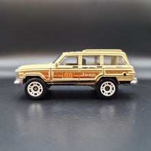 Load image into Gallery viewer, Matchbox 2021 Jeep Wagoneer Tan Off Road Rally 5 Pack Exclusive
