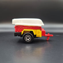 Load image into Gallery viewer, Matchbox 2021 Trailer Trawler Red #92 MBX Off-Road
