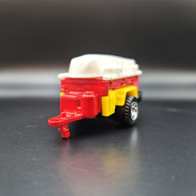 Load image into Gallery viewer, Matchbox 2021 Trailer Trawler Red #92 MBX Off-Road
