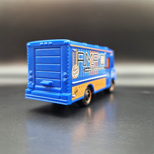 Load image into Gallery viewer, Matchbox 2021 Express Delivery Blue #89 MBX Metro
