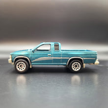 Load image into Gallery viewer, Matchbox 2021 &#39;95 Nissan Hardybody (D21) Teal MBX Off-Road #38/100
