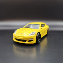 Load image into Gallery viewer, Matchbox 2021 Porsche Panamera Yellow Autobahn Express 5 Pack Exclusive
