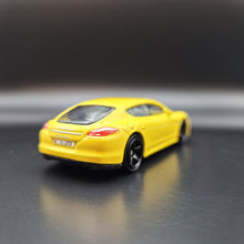 Load image into Gallery viewer, Matchbox 2021 Porsche Panamera Yellow Autobahn Express 5 Pack Exclusive
