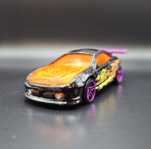 Load image into Gallery viewer, Hot Wheels 2002 Custom (Ford) Cougar Black #28 First Editions 16/42
