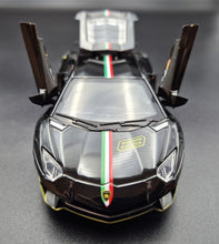 Load image into Gallery viewer, Explorafind 2020 Lamborghini Aventador SVJ LP780-4 Black 1:32 Die Cast Car

