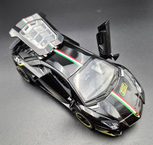 Load image into Gallery viewer, Explorafind 2020 Lamborghini Aventador SVJ LP780-4 Black 1:32 Die Cast Car

