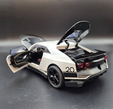 Load image into Gallery viewer, Explorafind 2021 Nissan GT-R50 Pearl White 1:18 Die Cast Car
