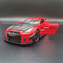 Load image into Gallery viewer, Explorafind 2020 Nissan GT-R Red 1:24 Die Cast Car
