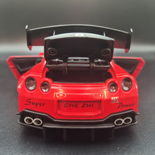 Load image into Gallery viewer, Explorafind 2020 Nissan GT-R Red 1:24 Die Cast Car
