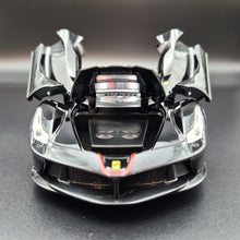 Load image into Gallery viewer, Explorafind 2018 Ferrari LaFerrari F-150 Black 1:24 Die Cast Car
