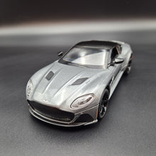 Load image into Gallery viewer, Explorafind 2023 Aston Martin DBS Coupe Grey 1:24 Die Cast Car
